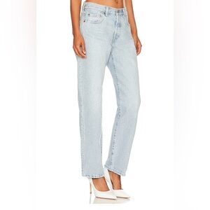 Levi’s 501 button fly straight leg boyfriend fit Jeans size 33W/30L